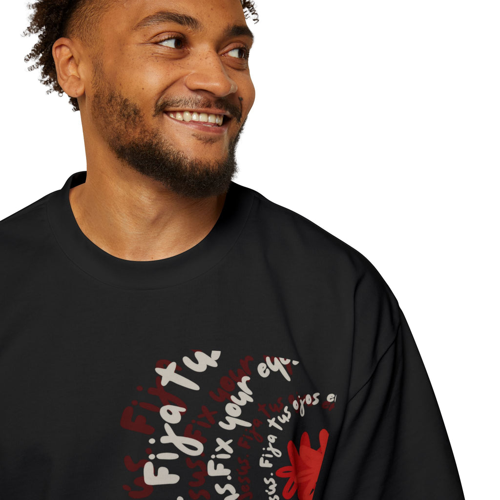 Heavy Oversized Spanish Tee Fija tus ojos en Jesús in black